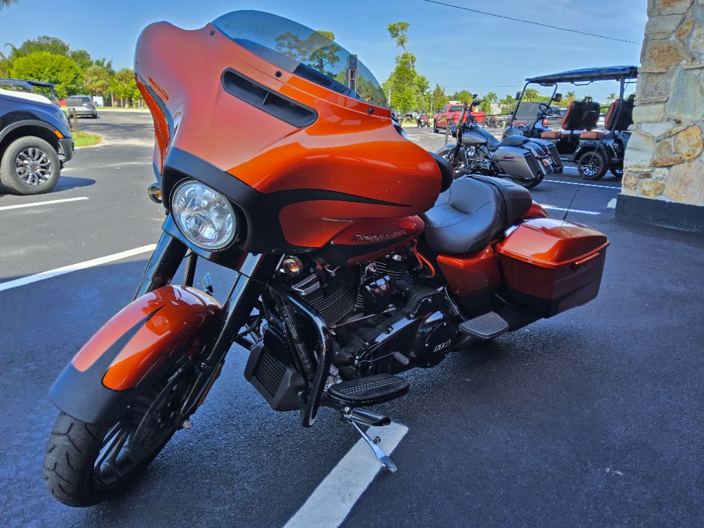 2019 Harley-davidson Street Glide Special - $19,250