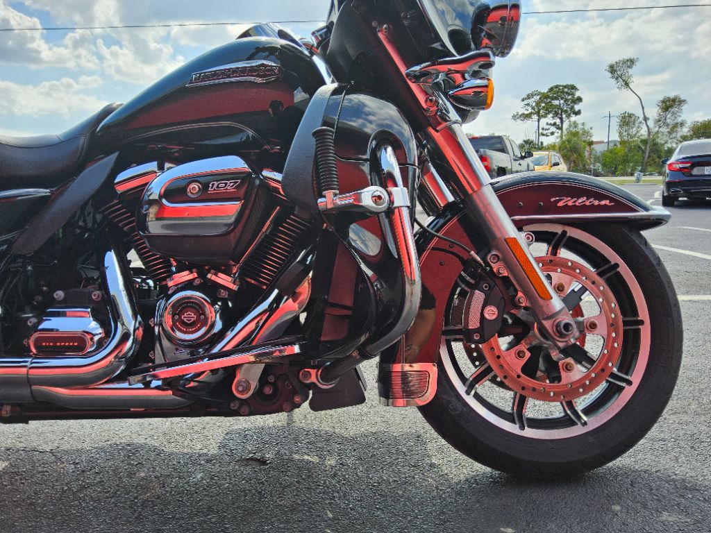 2017 Harley-davidson Electra Glide Ultra Classic - $10,500