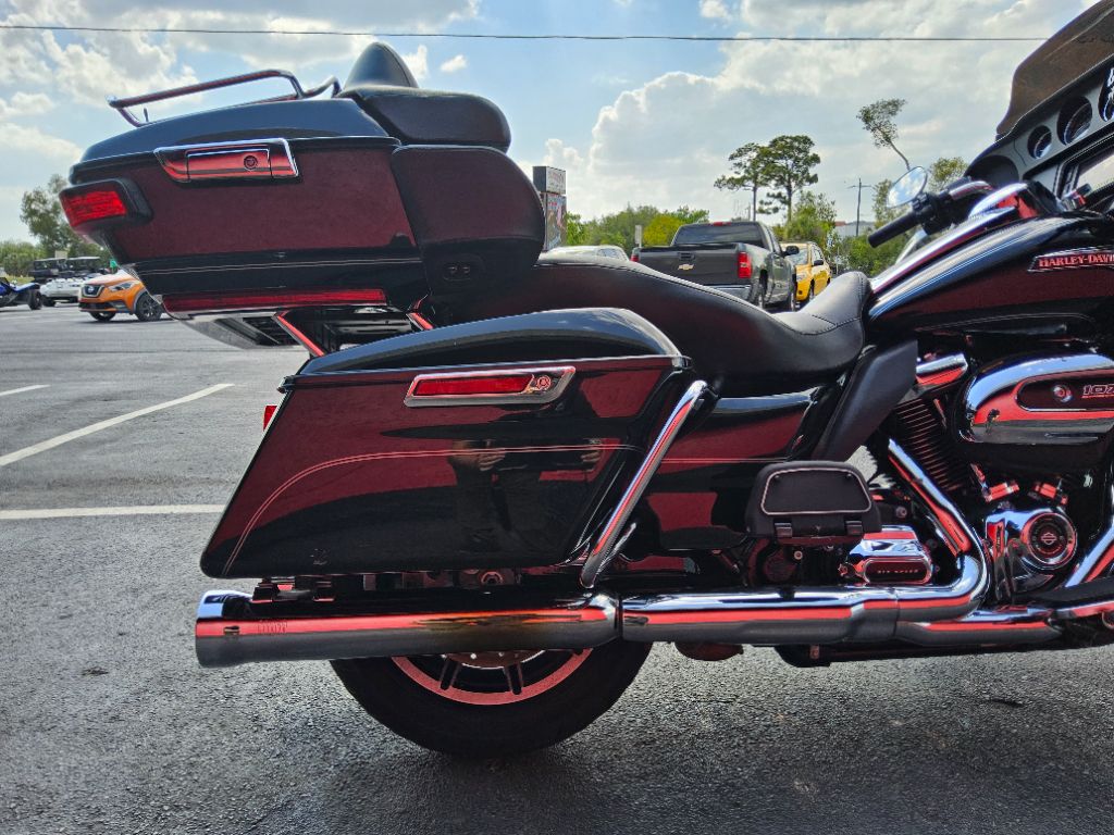 2017 Harley-davidson Electra Glide Ultra Classic - $10,500