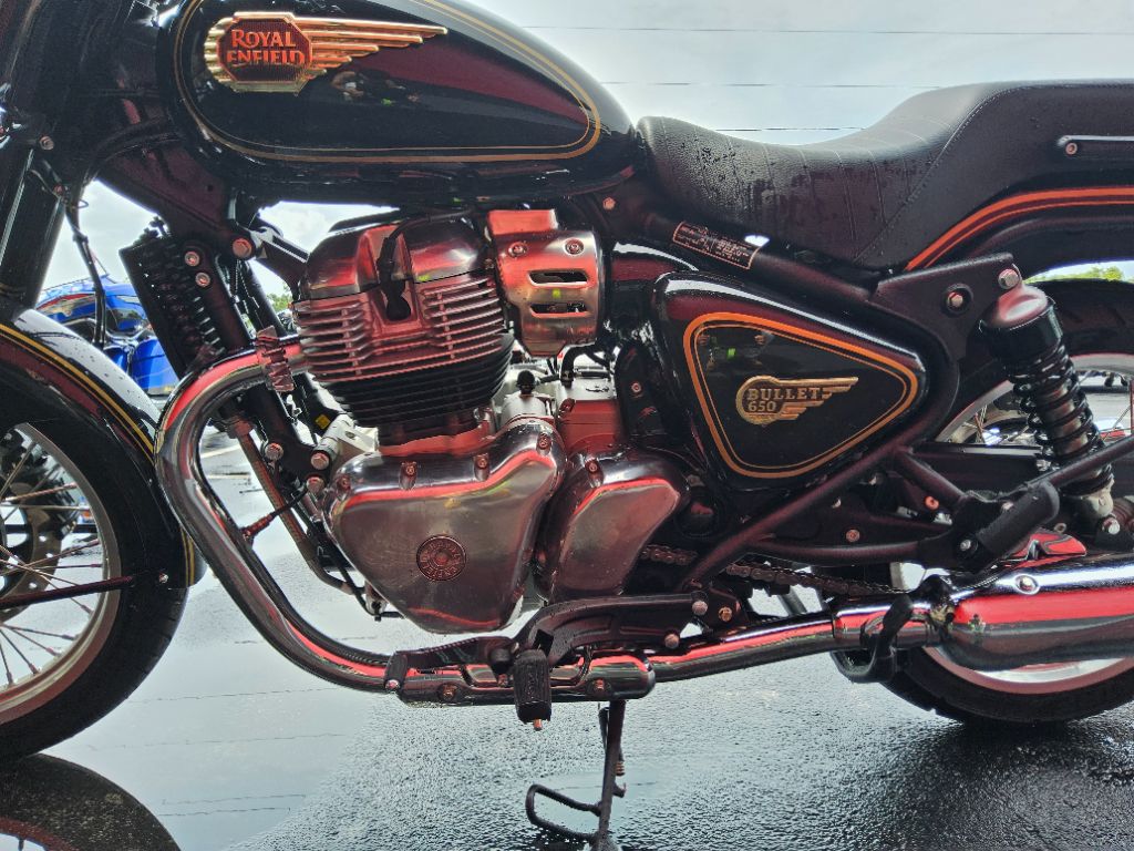 2027 Royal Enfield Bullet 650 - $7,799