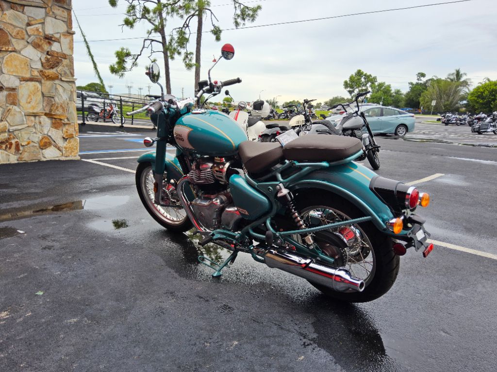 2027 Royal Enfield Classic 650 - $7,799