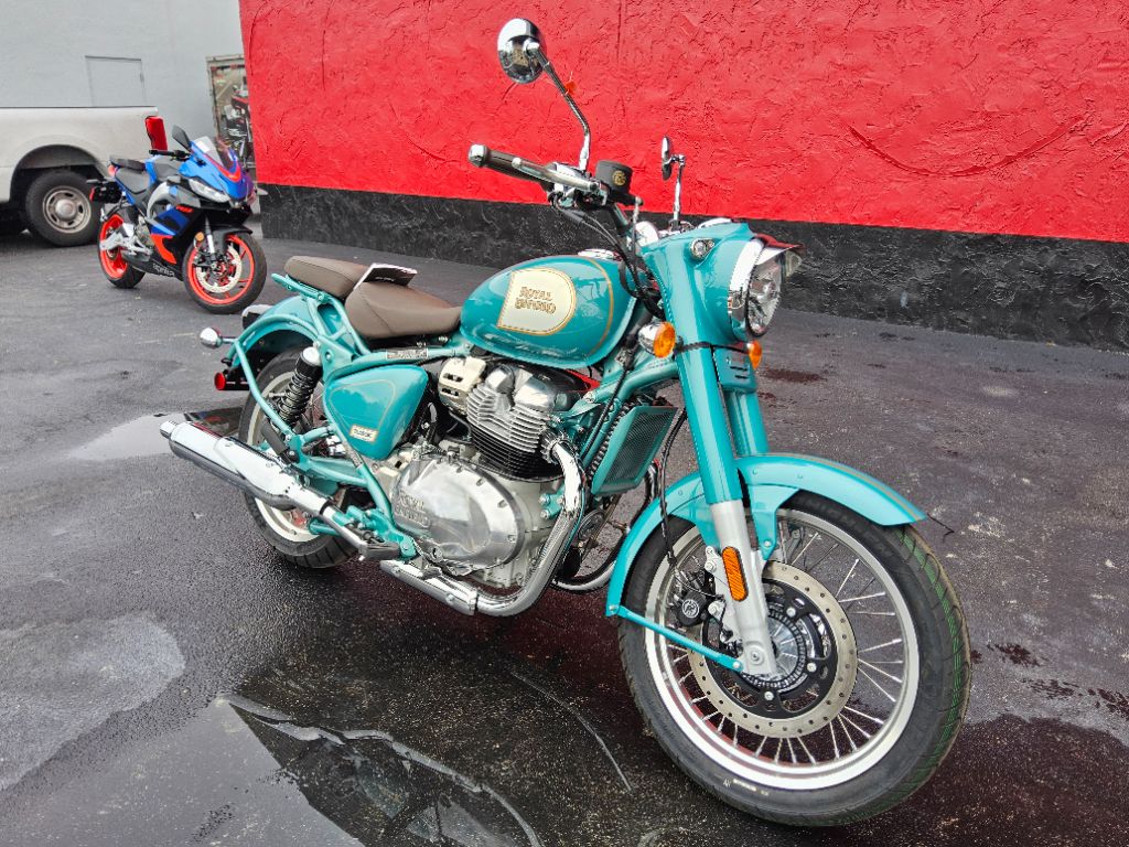 2027 Royal Enfield Classic 650 - $7,799
