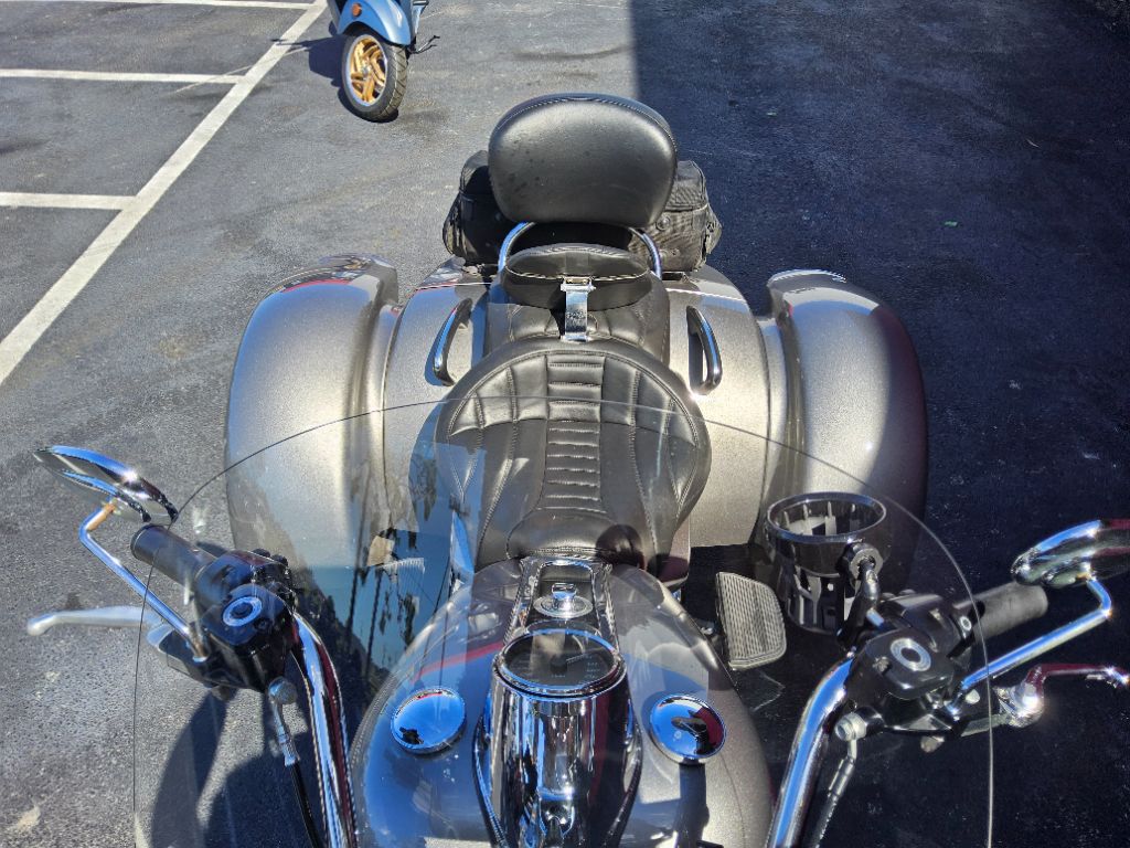 2017 Harley-davidson Freewheeler - $15,995