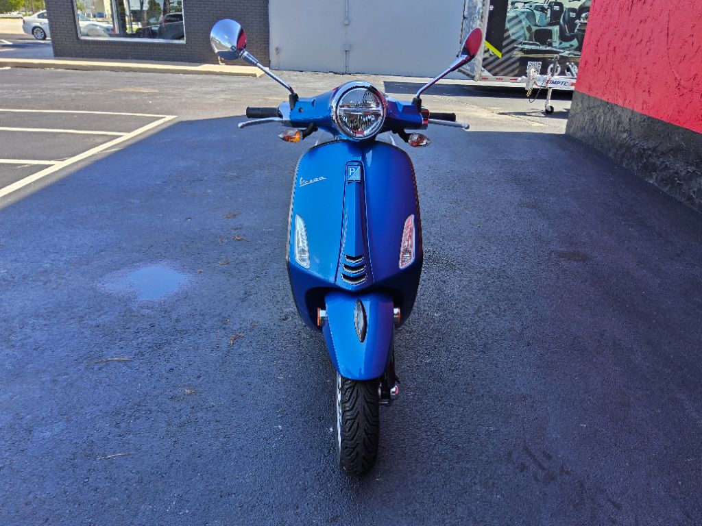 2023 Vespa Primavera / Sprint 150 - $4,700