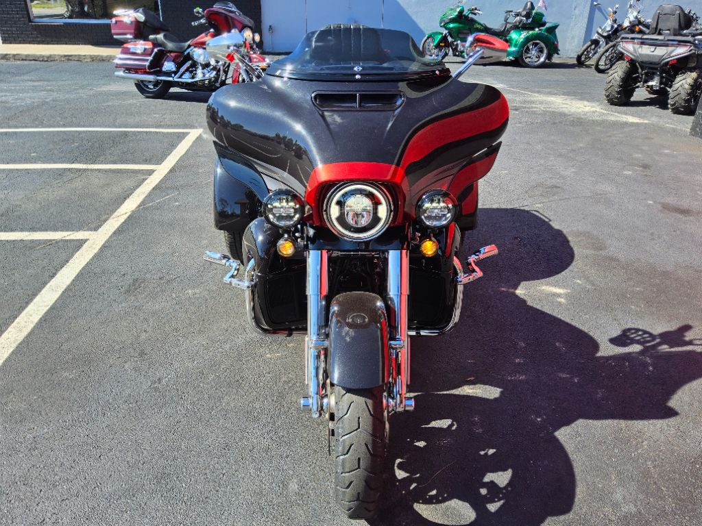 2020 Harley Davidson CVO TRI Glide - $32,995