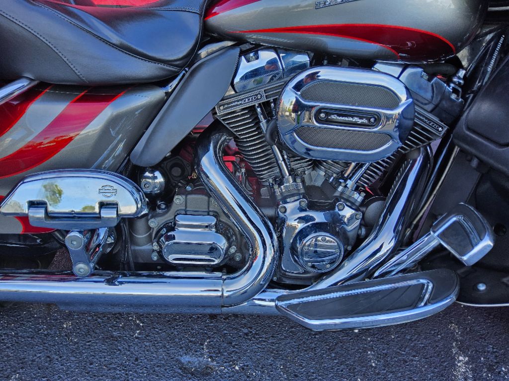 2016 Harley-davidson Cvo Road Glide Ultra - $14,900