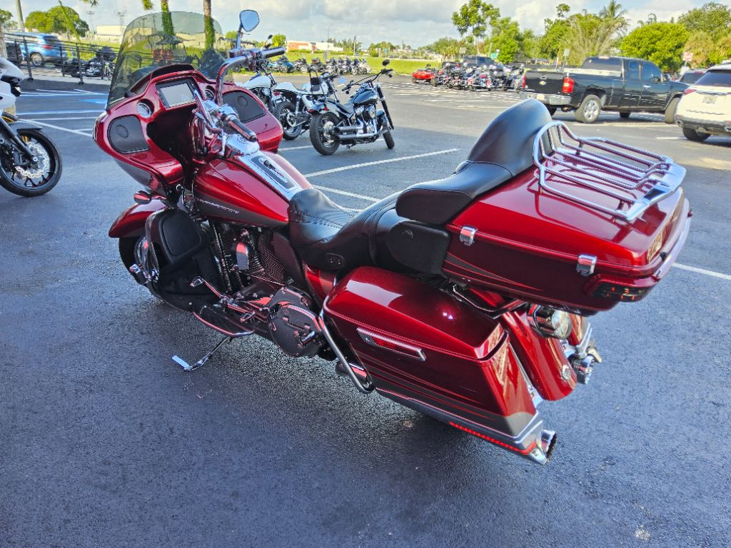2016 Harley-davidson Cvo Road Glide Ultra - $14,900