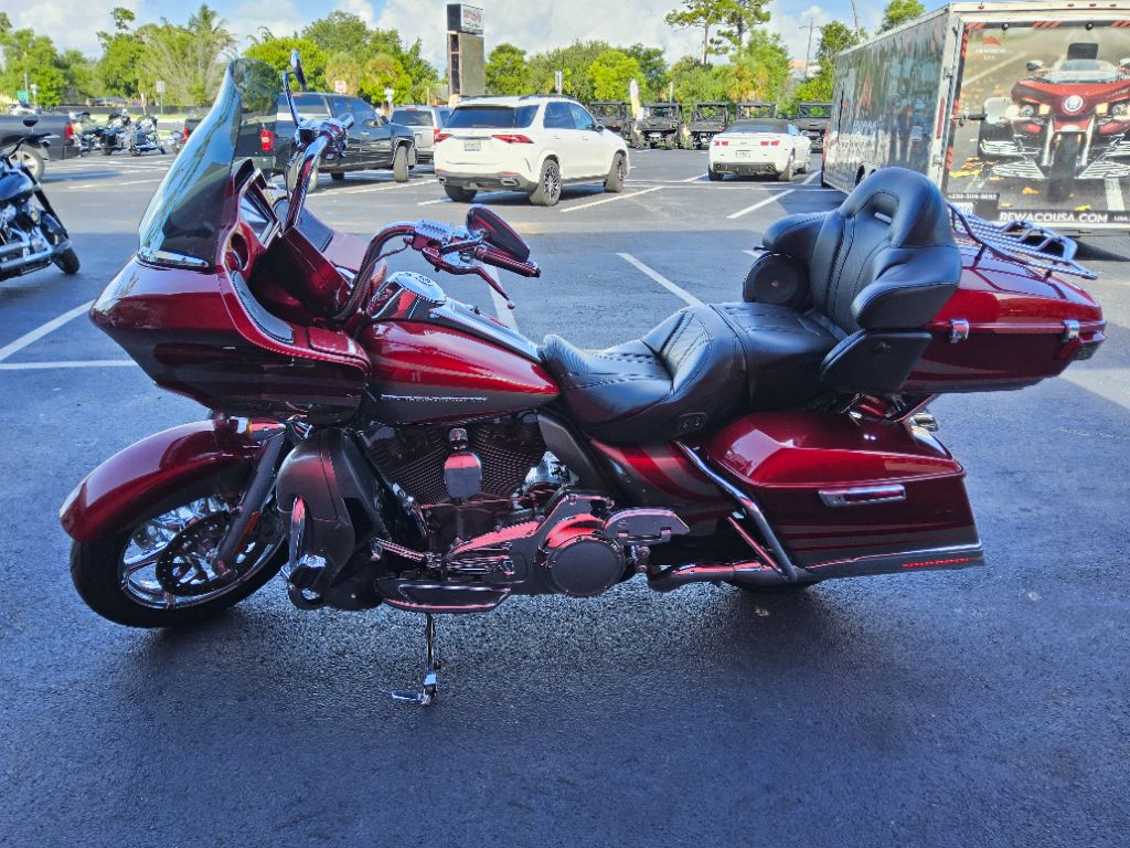 2016 Harley-davidson Cvo Road Glide Ultra - $14,900