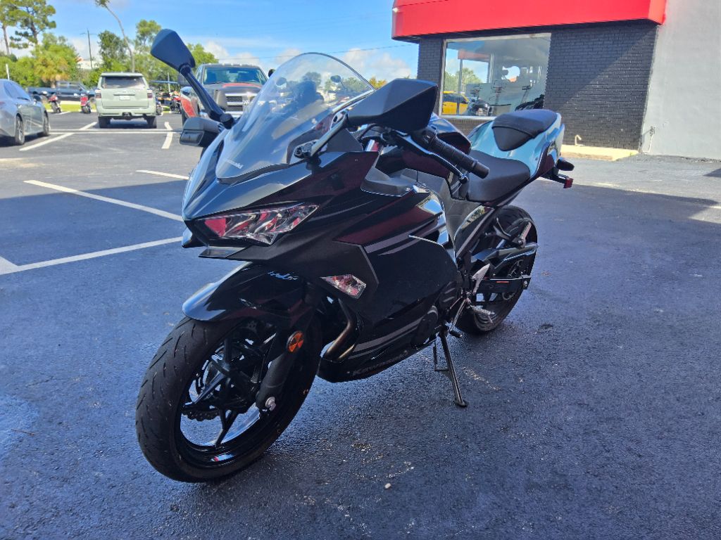 2020 Kawasaki Ninja 400 - $4,700
