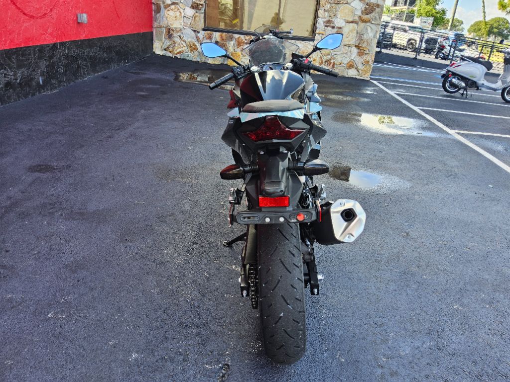 2020 Kawasaki Ninja 400 - $4,700