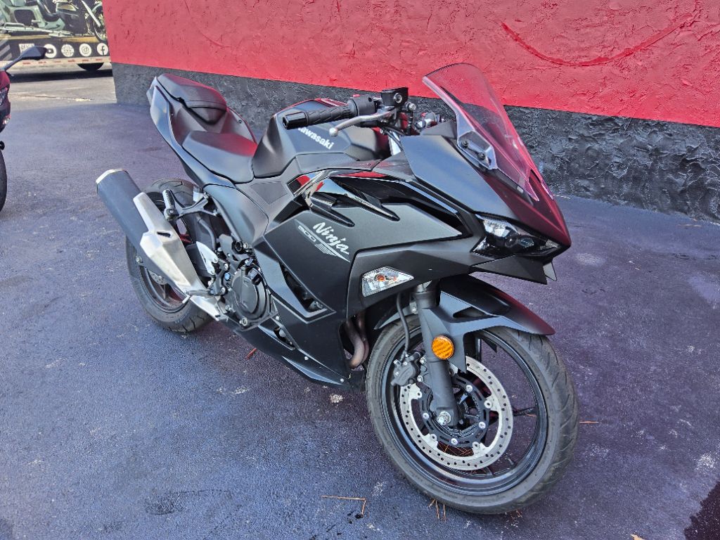 2026 Kawasaki Ninja 500