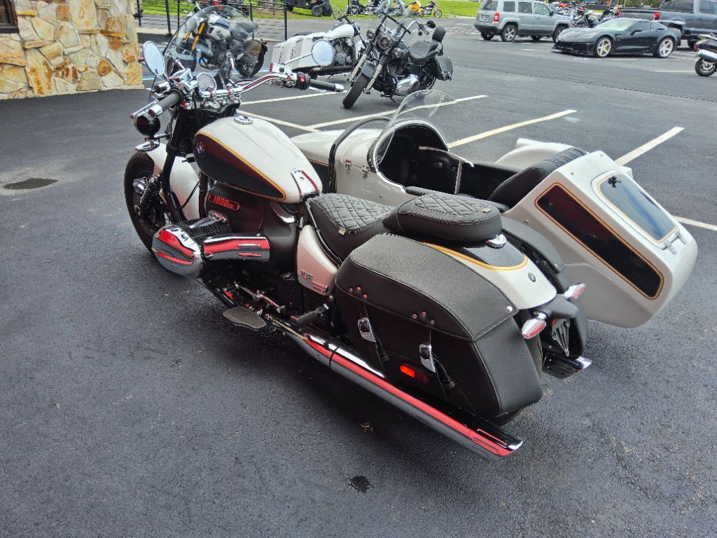 2023 BMW R 18 Classic - $35,900