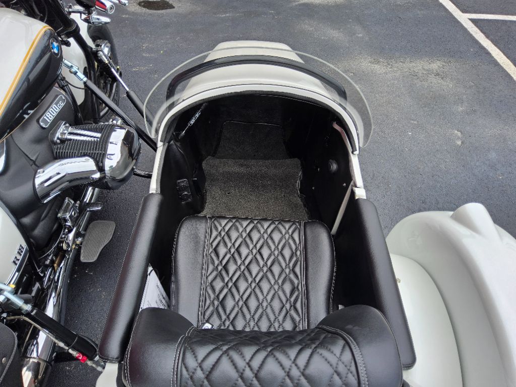 2023 BMW R 18 Classic - $35,900