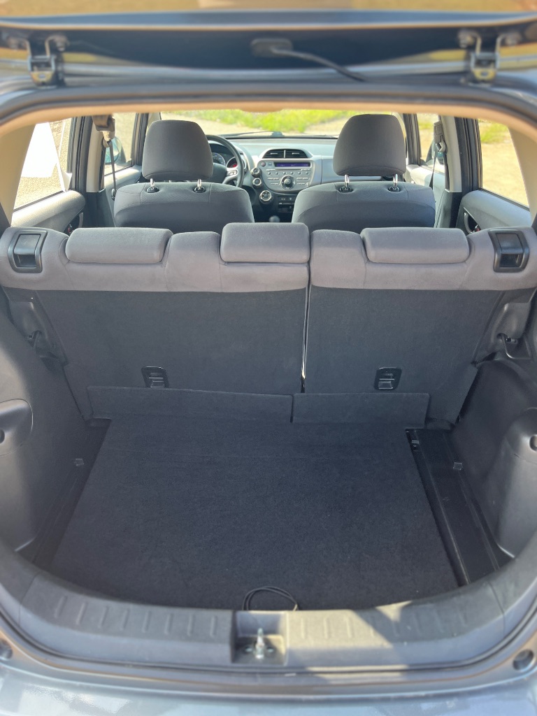 2013 Honda Fit - $8,900