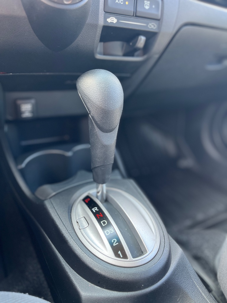 2013 Honda Fit - $8,900