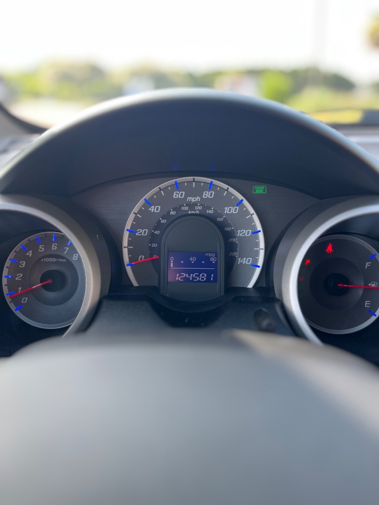 2013 Honda Fit - $8,900