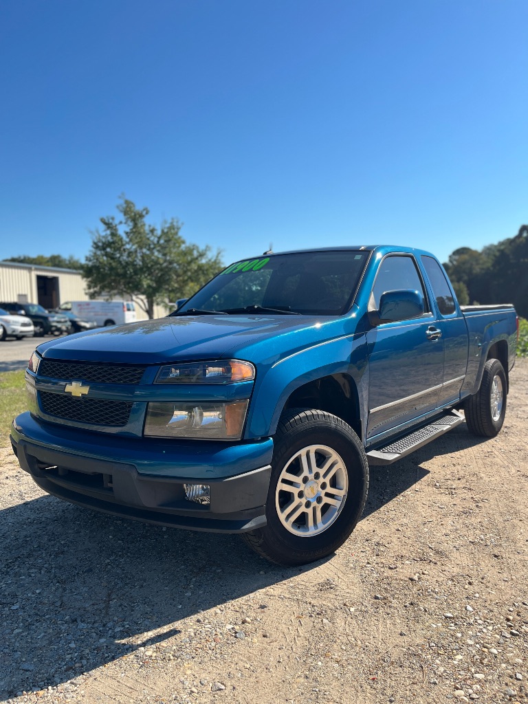 2012 Chevrolet Colorado - $11,900