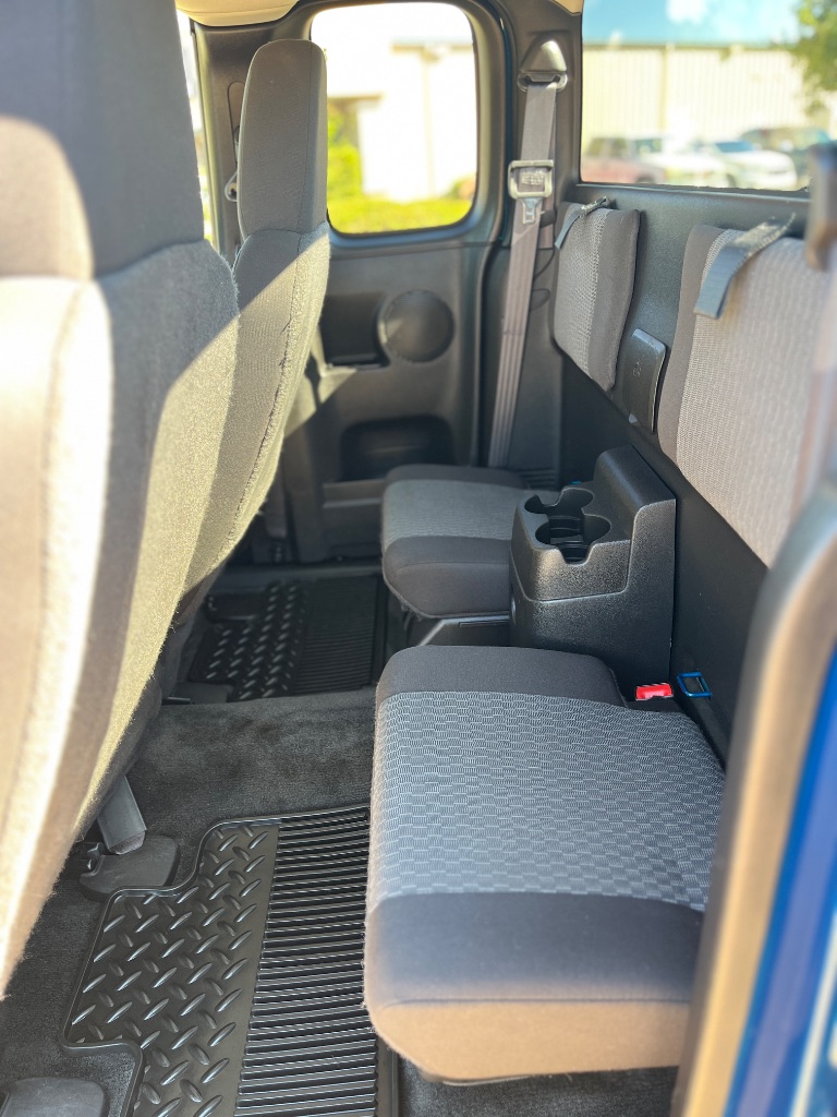 2012 Chevrolet Colorado - $11,900