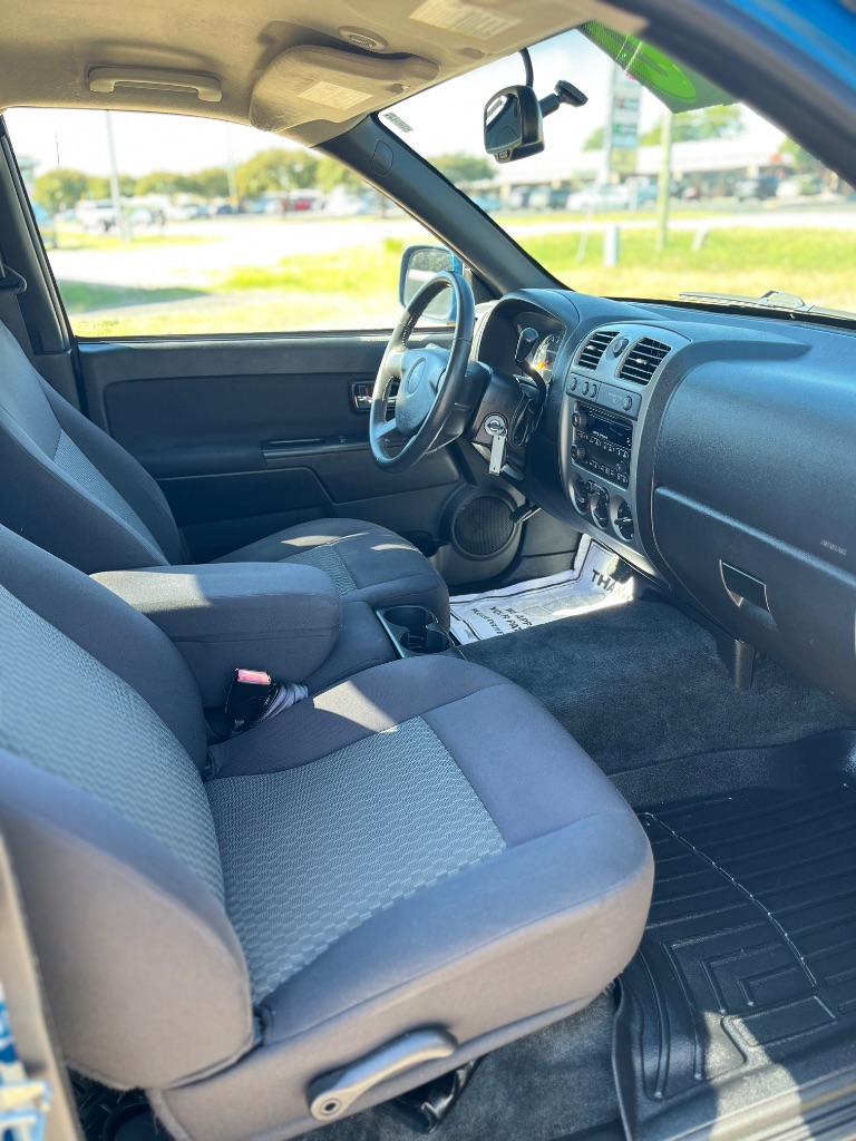 2012 Chevrolet Colorado - $11,900