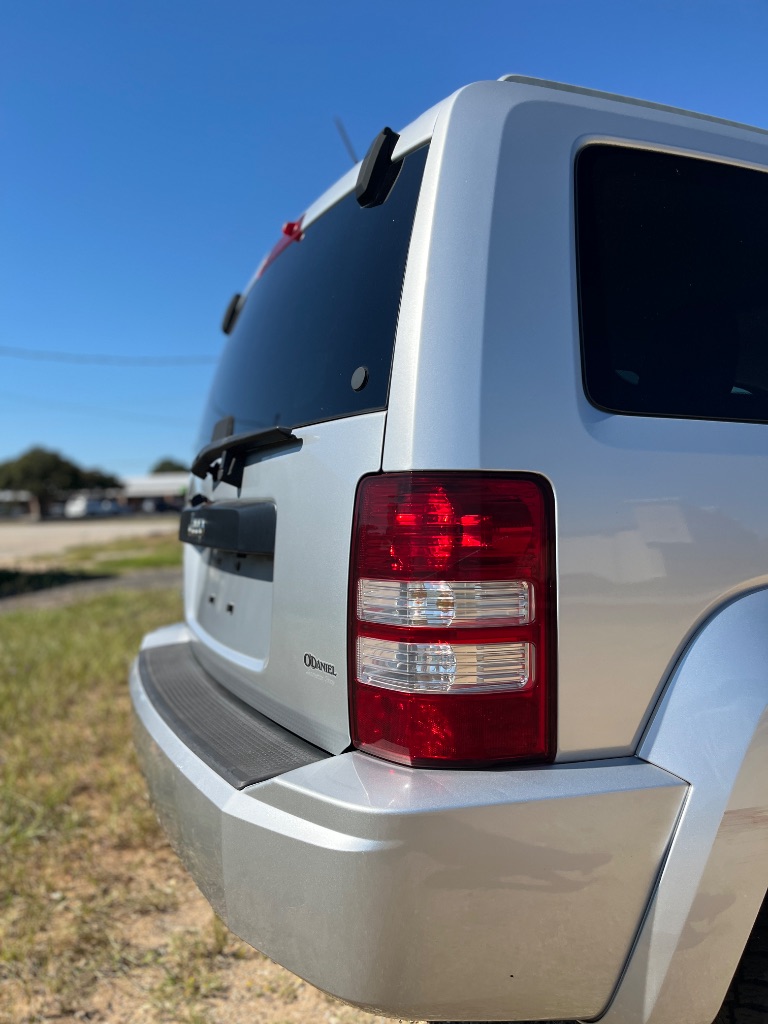 2012 Jeep Liberty - $9,900