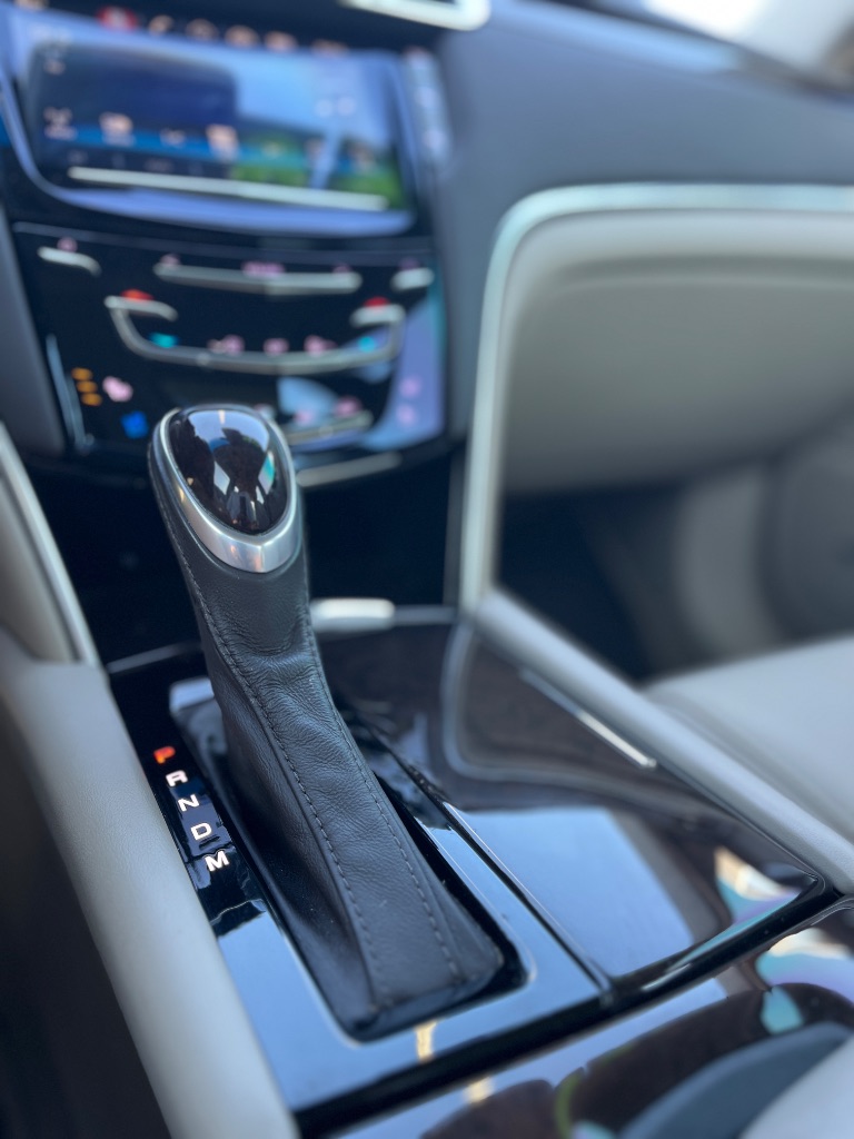 2017 Cadillac XTS - $10,900