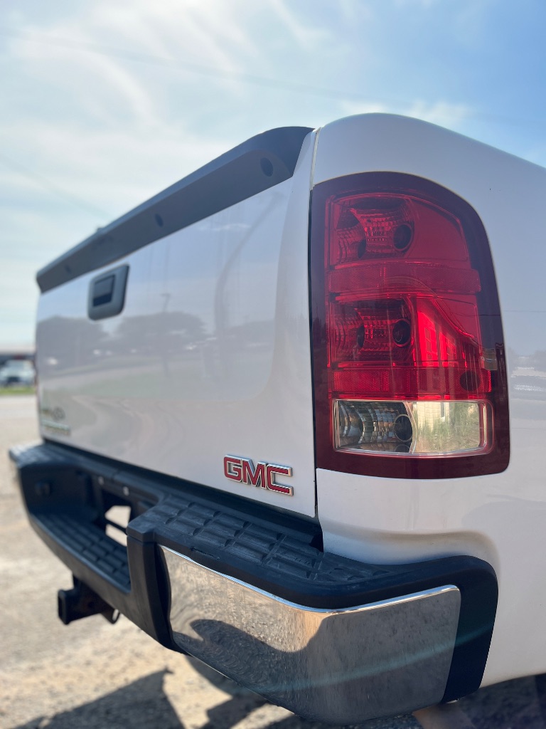 2010 GMC Sierra - $7,900