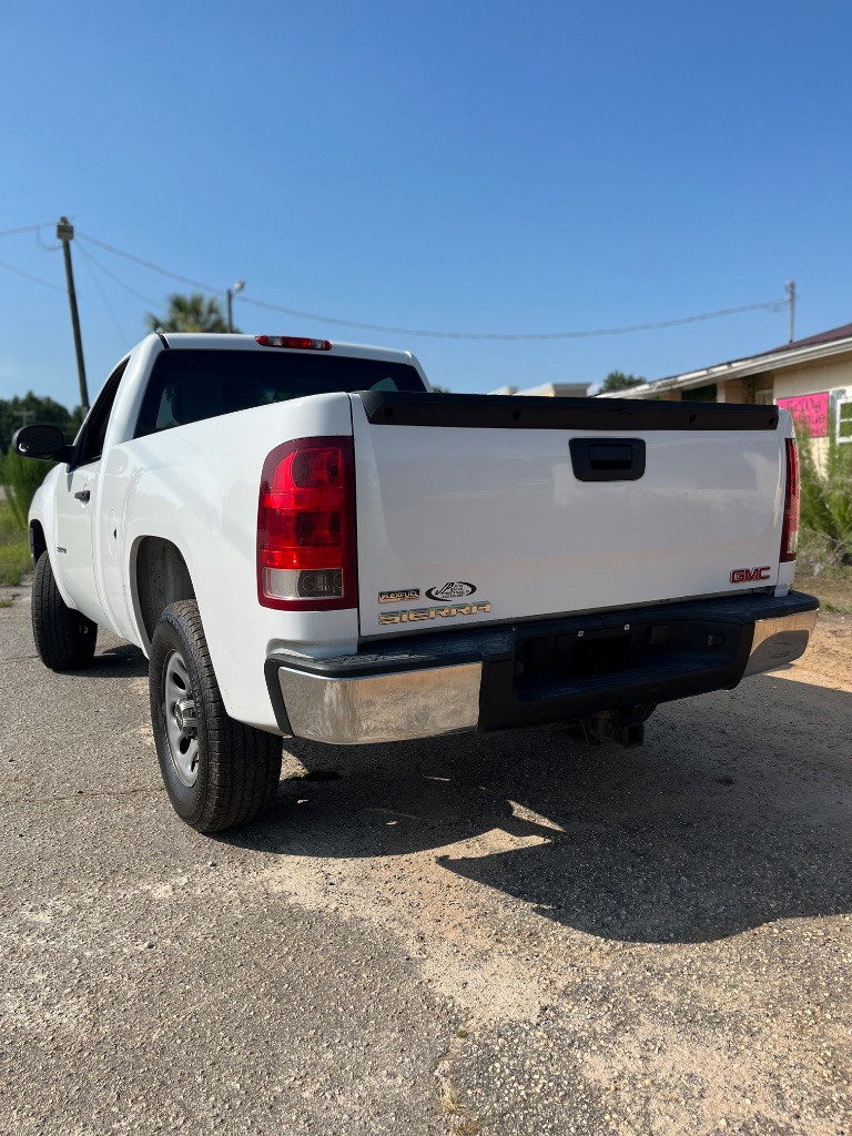 2010 GMC Sierra - $7,900