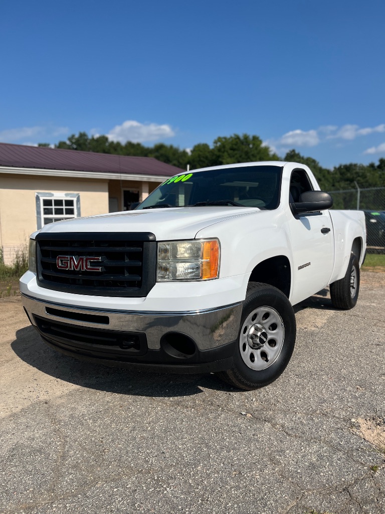 2010 GMC Sierra - $7,900