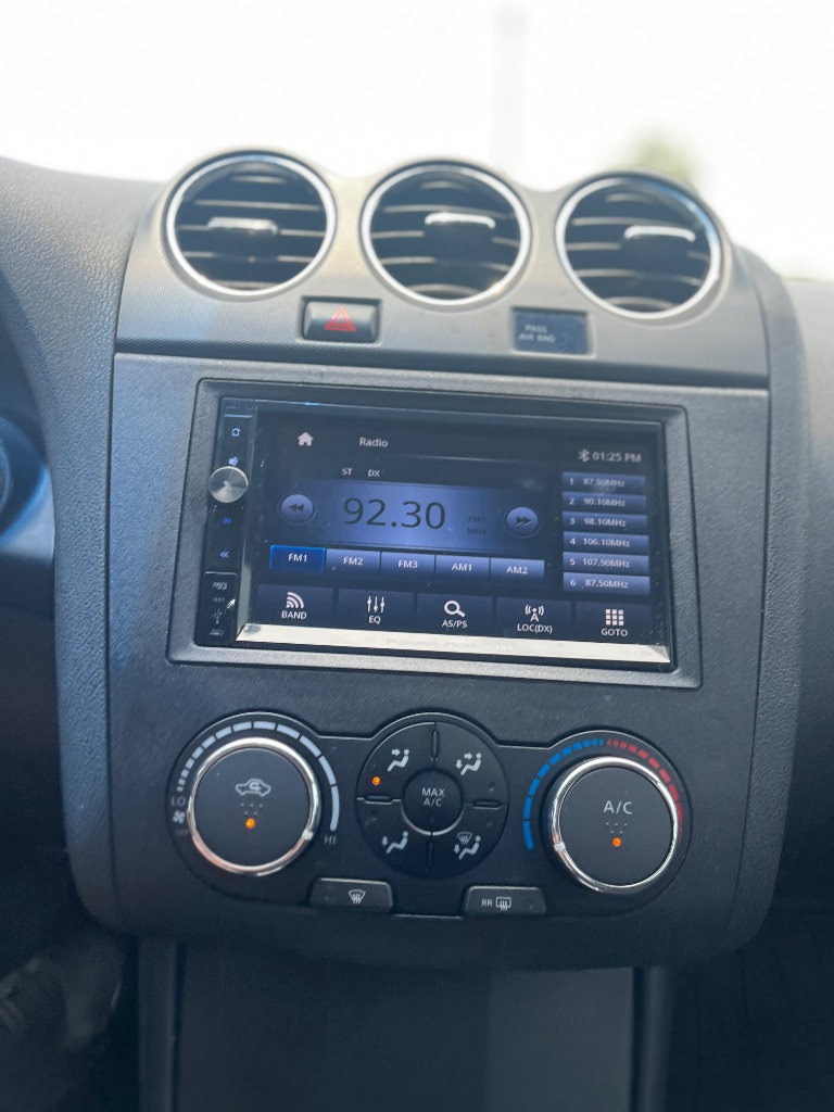 2012 Nissan Altima - $8,900