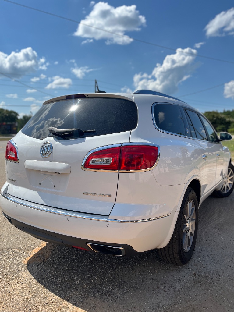 2016 Buick Enclave - $9,900