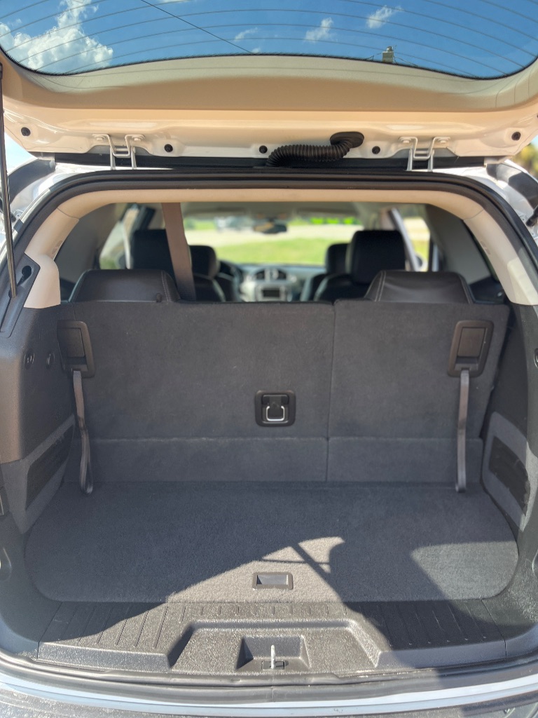 2016 Buick Enclave - $9,900