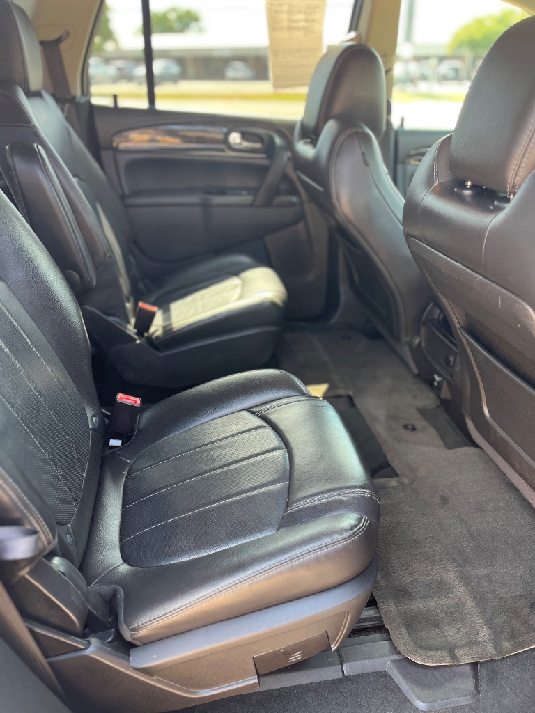 2016 Buick Enclave - $9,900