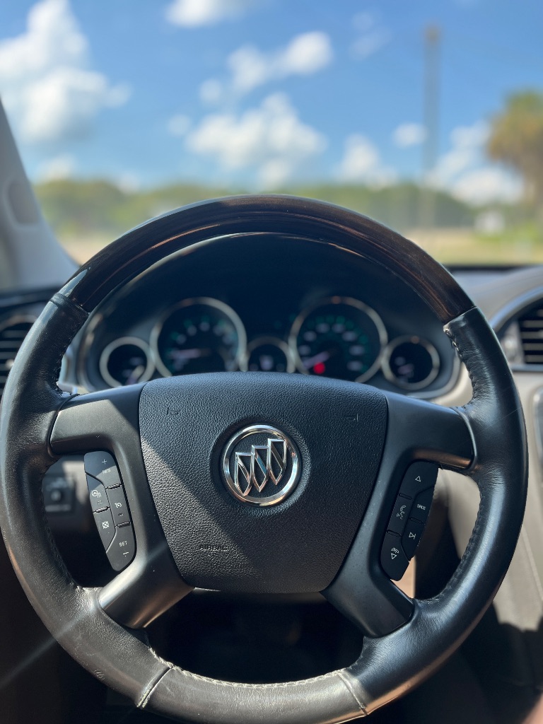 2016 Buick Enclave - $9,900