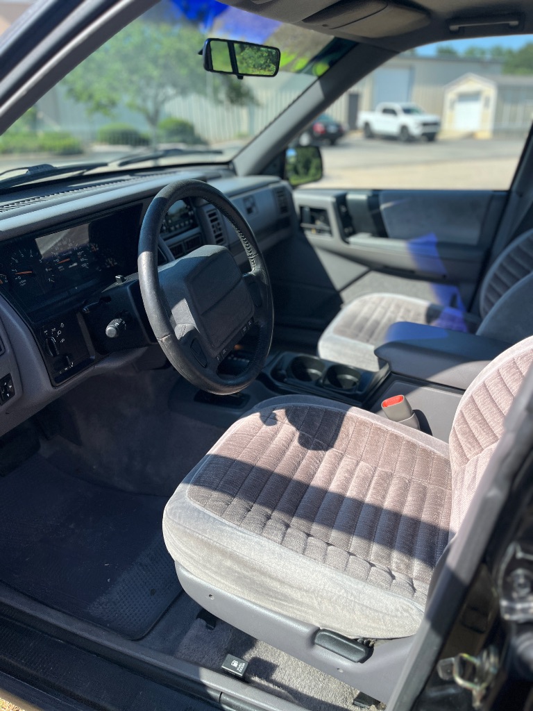 1994 Jeep Cherokee - $6,900