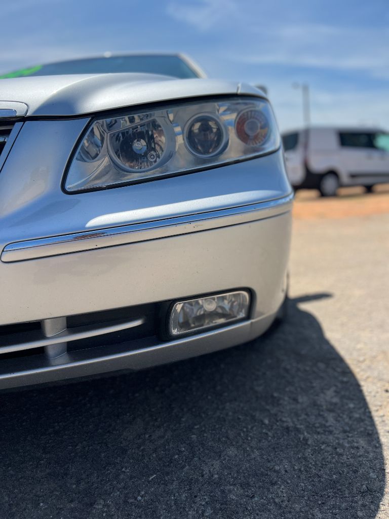 2008 Hyundai Azera - $8,900