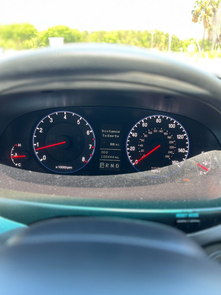 2008 Hyundai Azera - $8,900