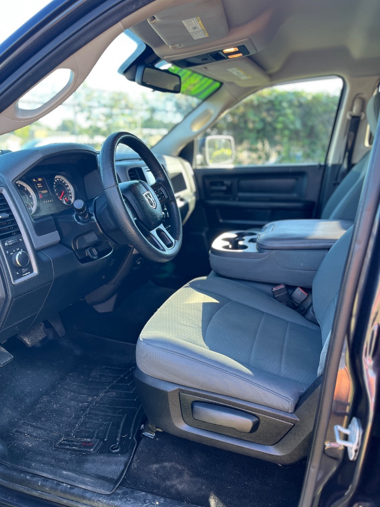 2014 Ram 1500 - $9,900