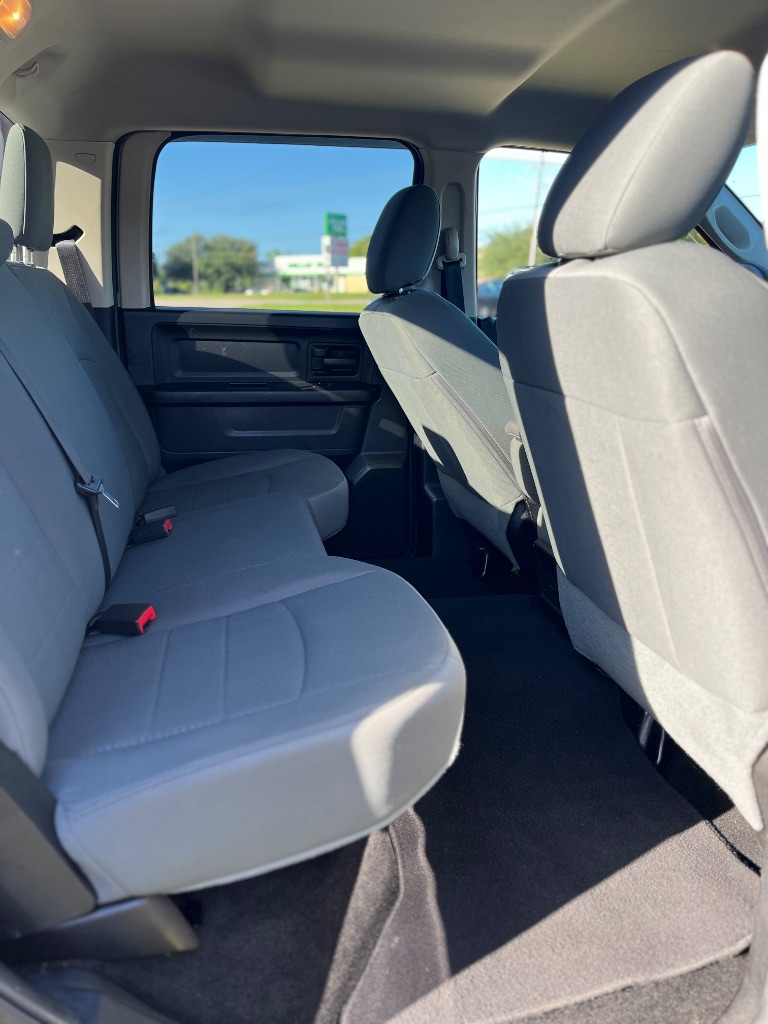2014 Ram 1500 - $9,900