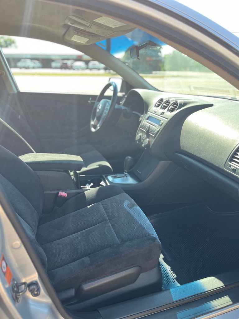2007 Nissan Altima - $6,900