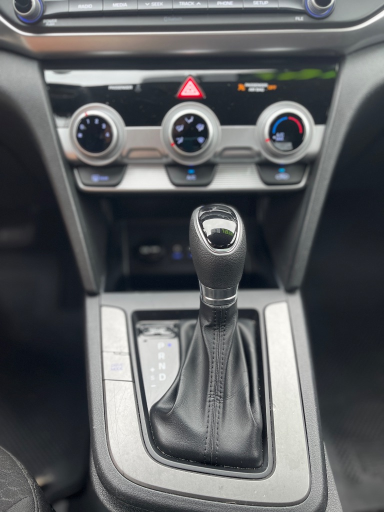 2019 Hyundai Elantra - $10,900