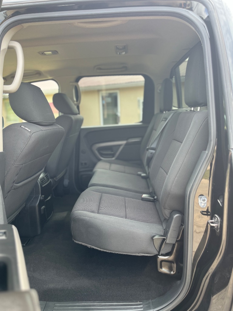 2015 Nissan Titan - $11,900
