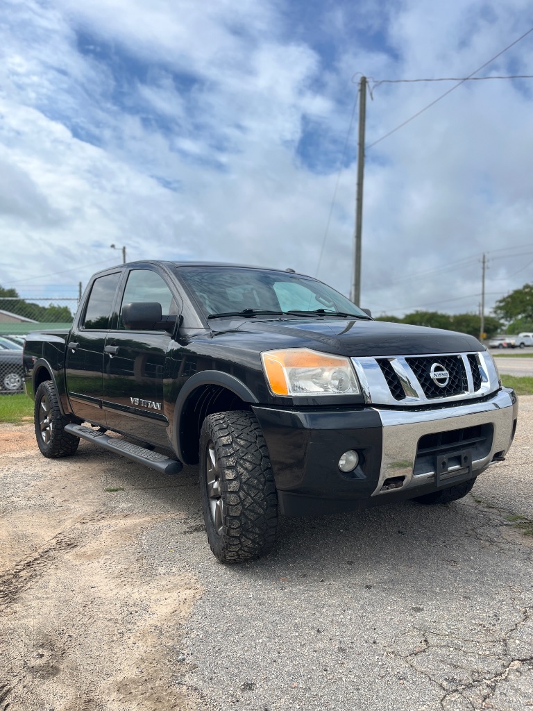 2015 Nissan Titan - $11,900
