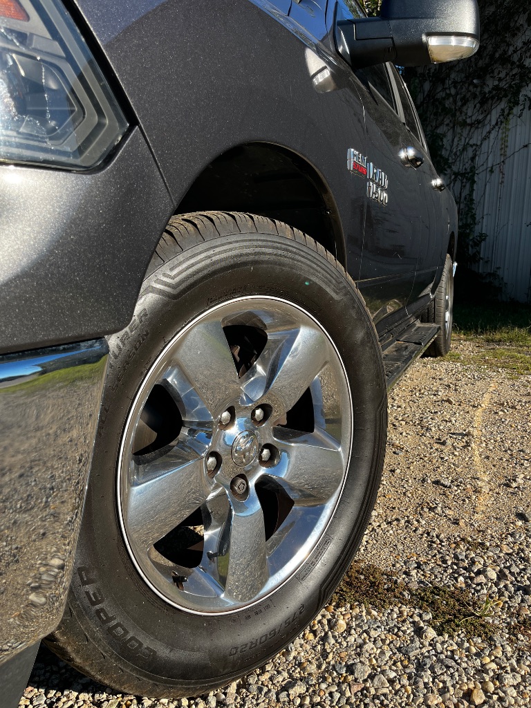 2015 Ram 1500 - $11,900