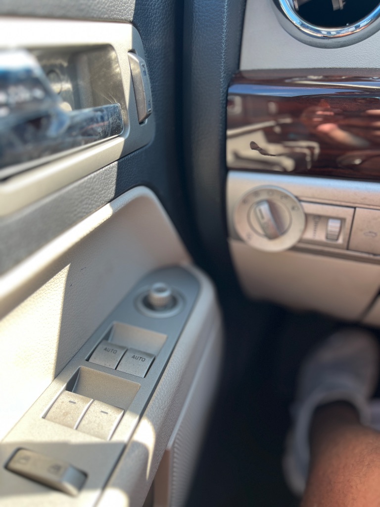 2008 Lincoln MKZ - $7,900