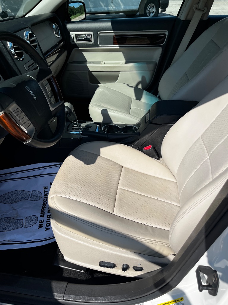 2008 Lincoln MKZ - $7,900