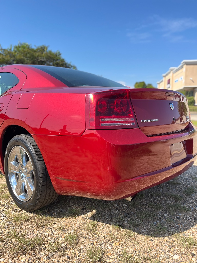 2007 Dodge Charger - $10,900