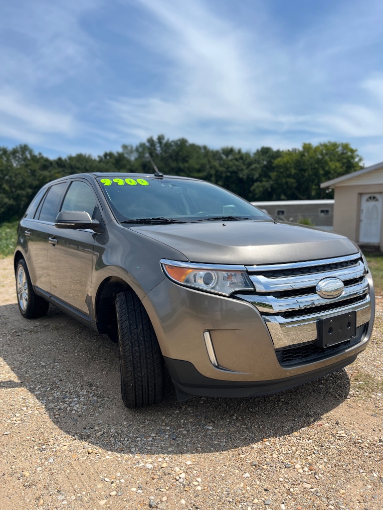 2014 Ford Edge - $8,900