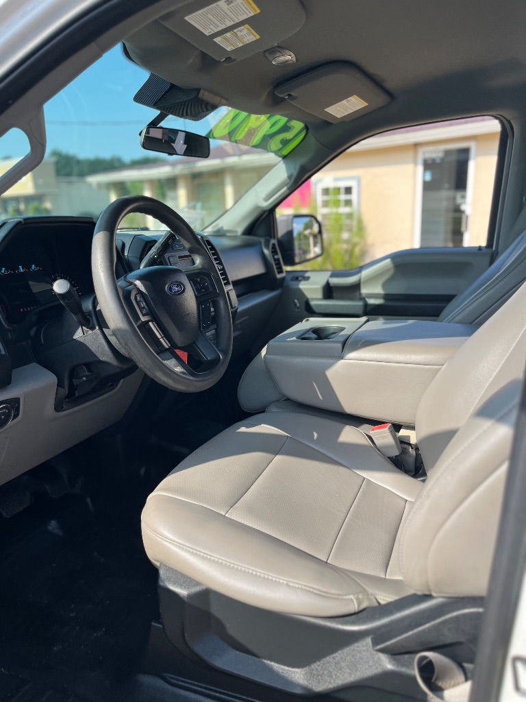 2019 Ford F-150 - $15,900