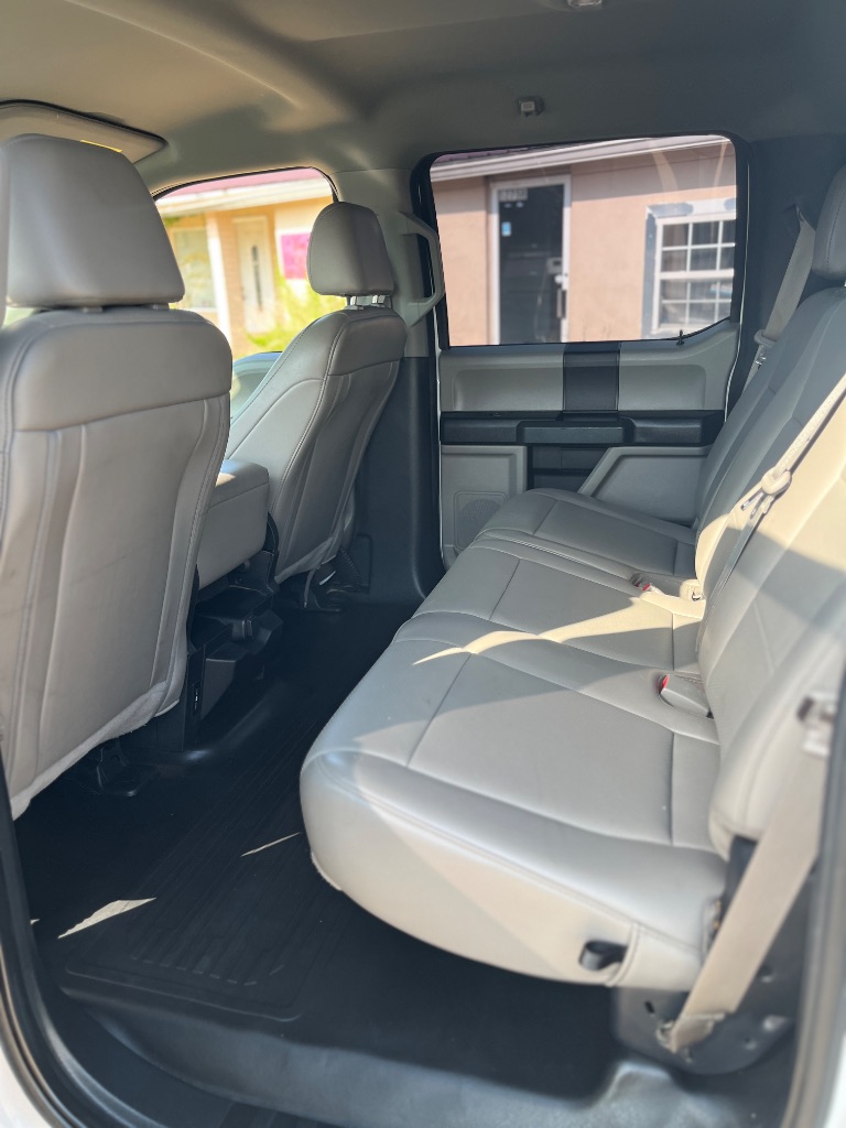 2019 Ford F-150 - $15,900