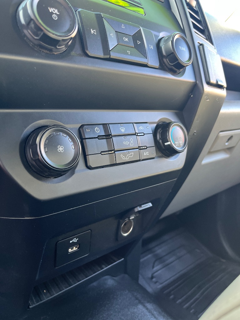 2019 Ford F-150 - $15,900